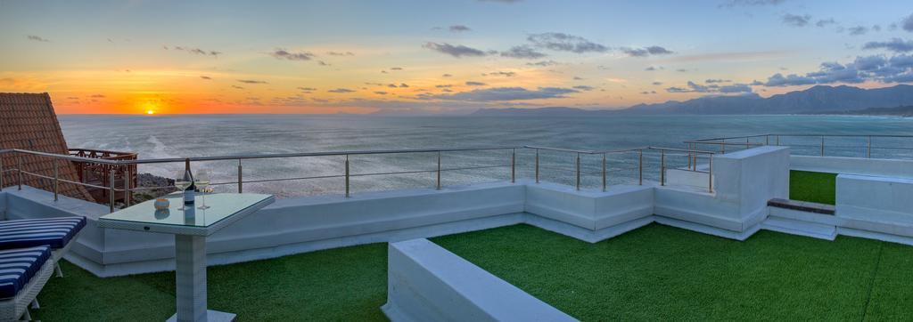 Sea Star Cliff Villa Gansbaai Exterior photo